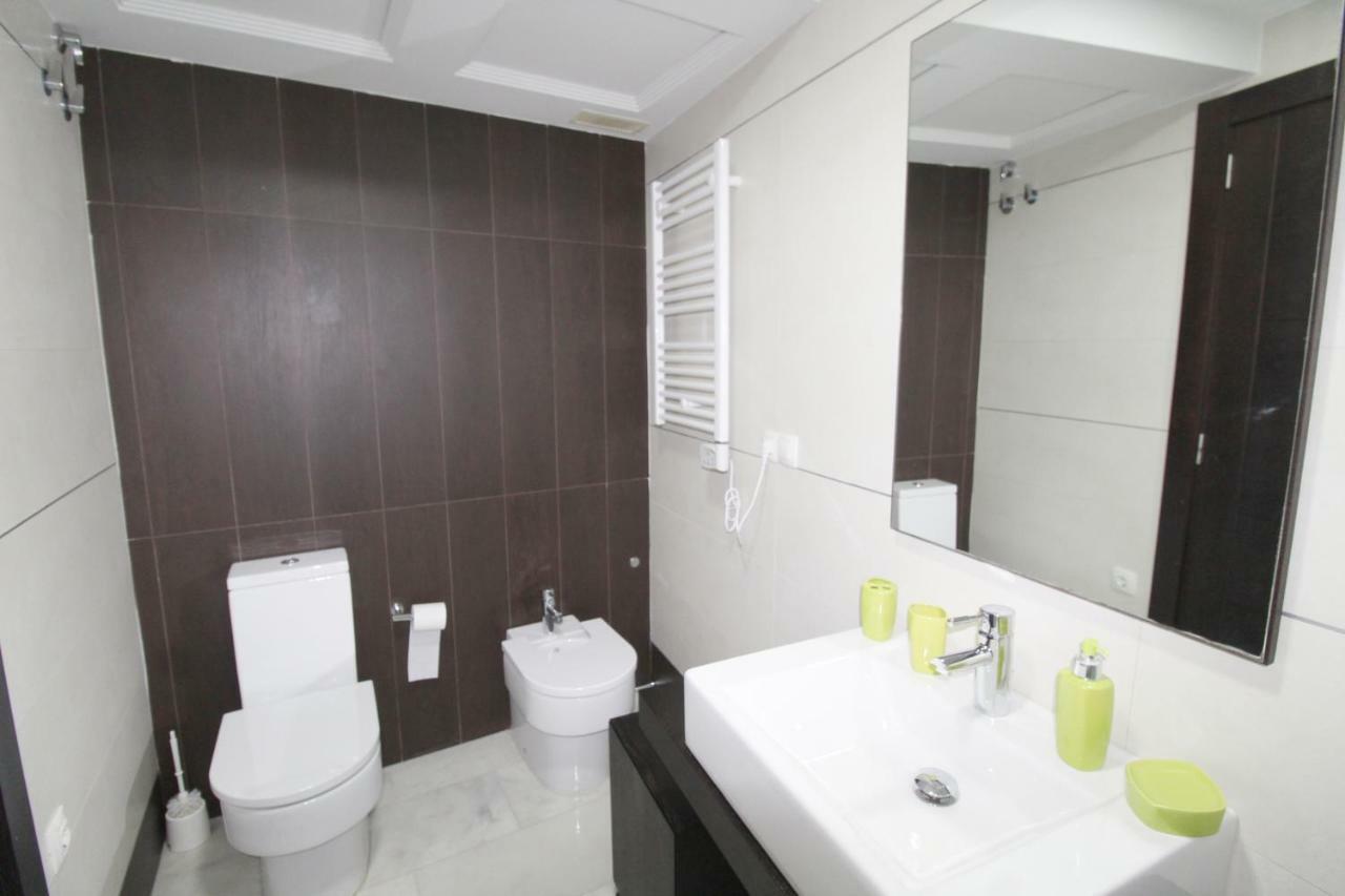 Precioso Apartamento Al Lado De Las Torres De Serrano Валенсия Экстерьер фото